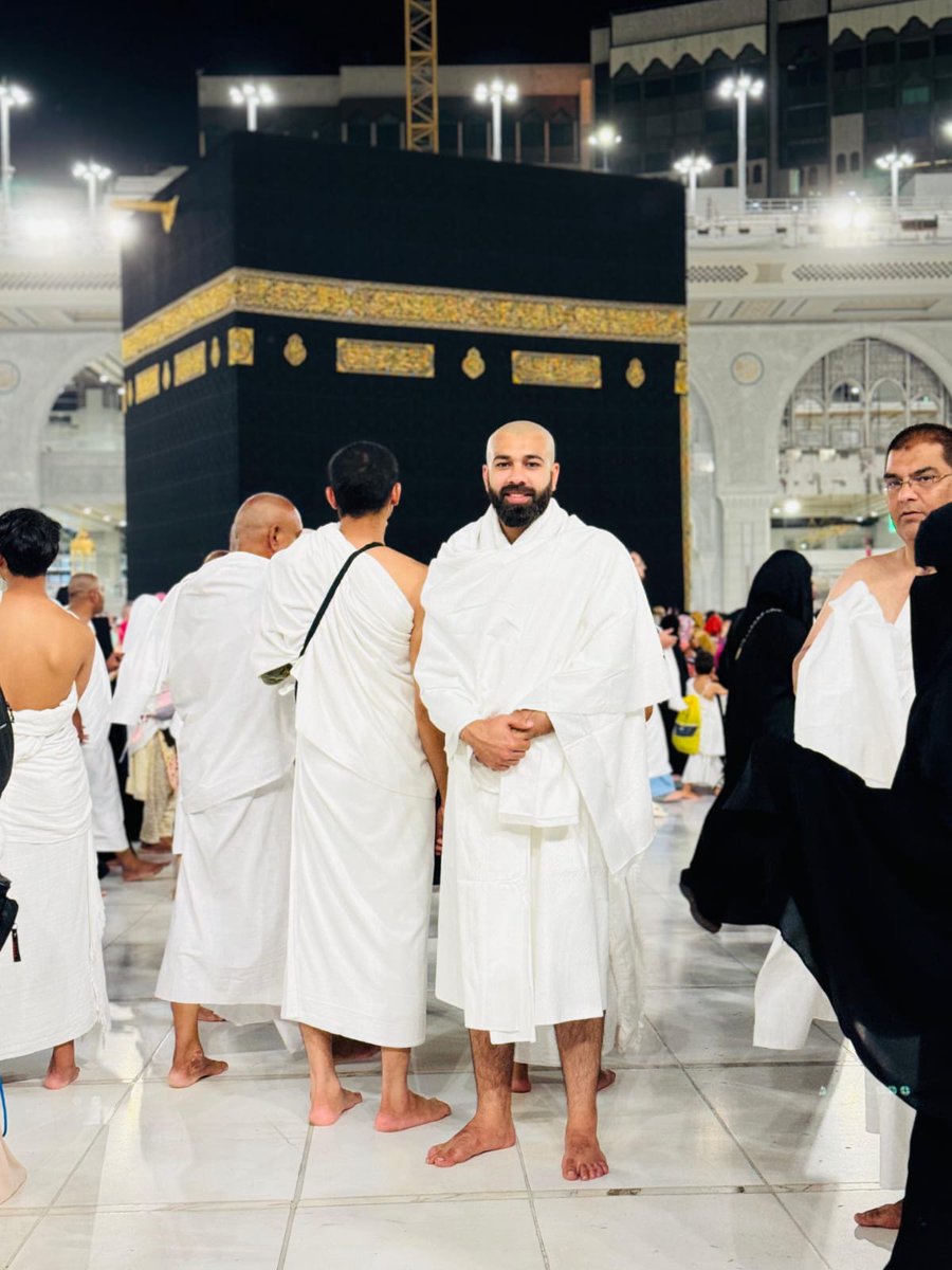 Mubeen_butt786's tweet photo. بفضل الله سبحانه وتعالى أديت العمرة اليوم 🕋 https://t.co/wSJtd3gIMx