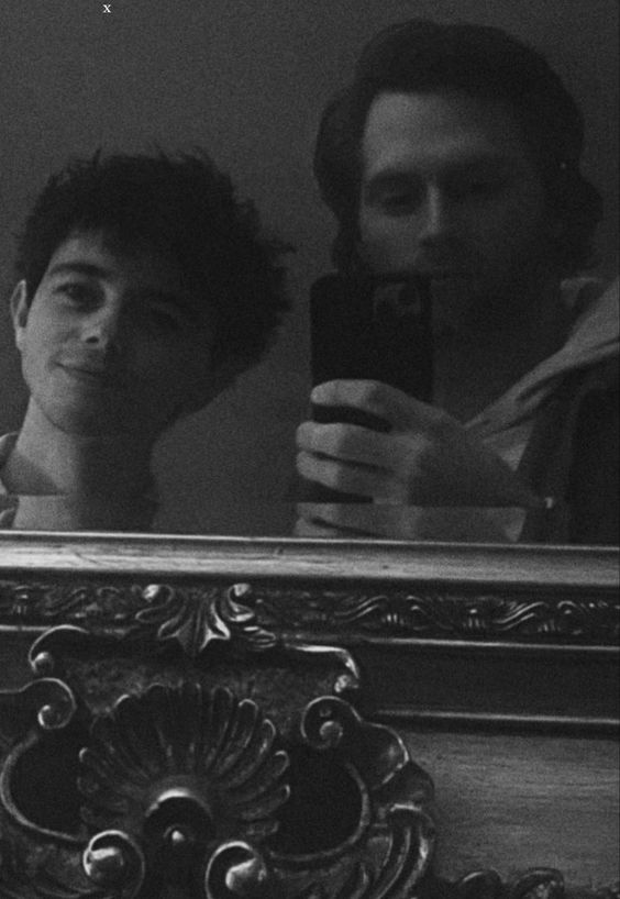 socandsab_annie's tweet image. Wolf and Lamb on a boat on their way to Fjerda is needed! 
#SaveShadowAndBone #SixOfCrowsSpinoff #ThirdArmySummit