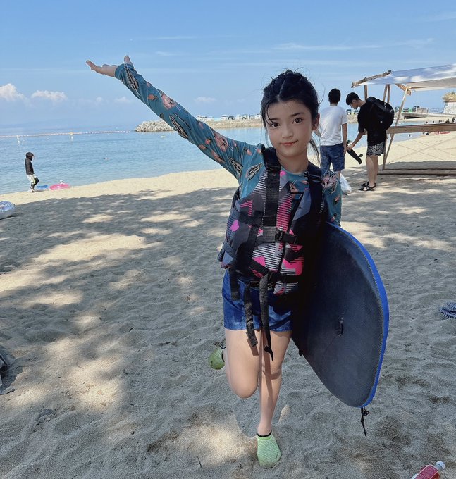 Twitterのコスプレ画像3