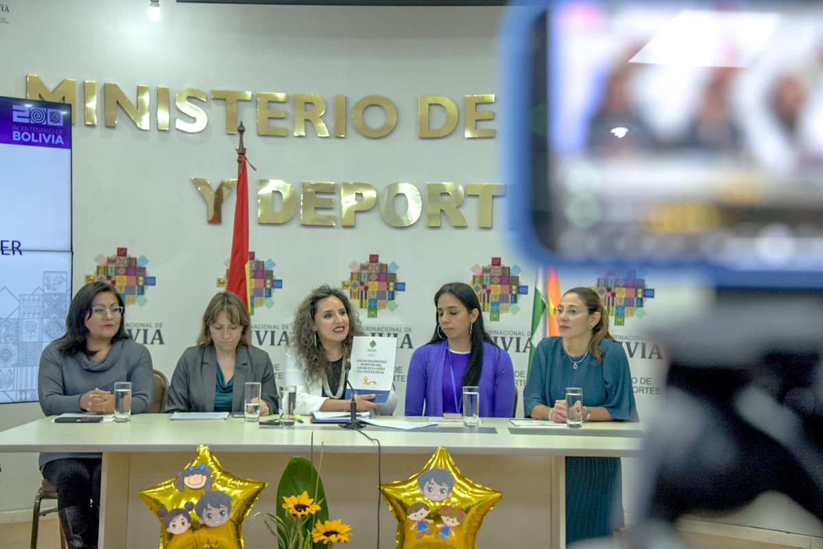 La ministra de Salud y Deportes, María Renée Castro dijo que los cánceres en la infancia y adolescencia no son prevenibles, pero si pueden detectarse a tiempo identificando los signos y síntomas que orientan a su diagnóstico y tratamiento, de ahí la importancia de esta guía.