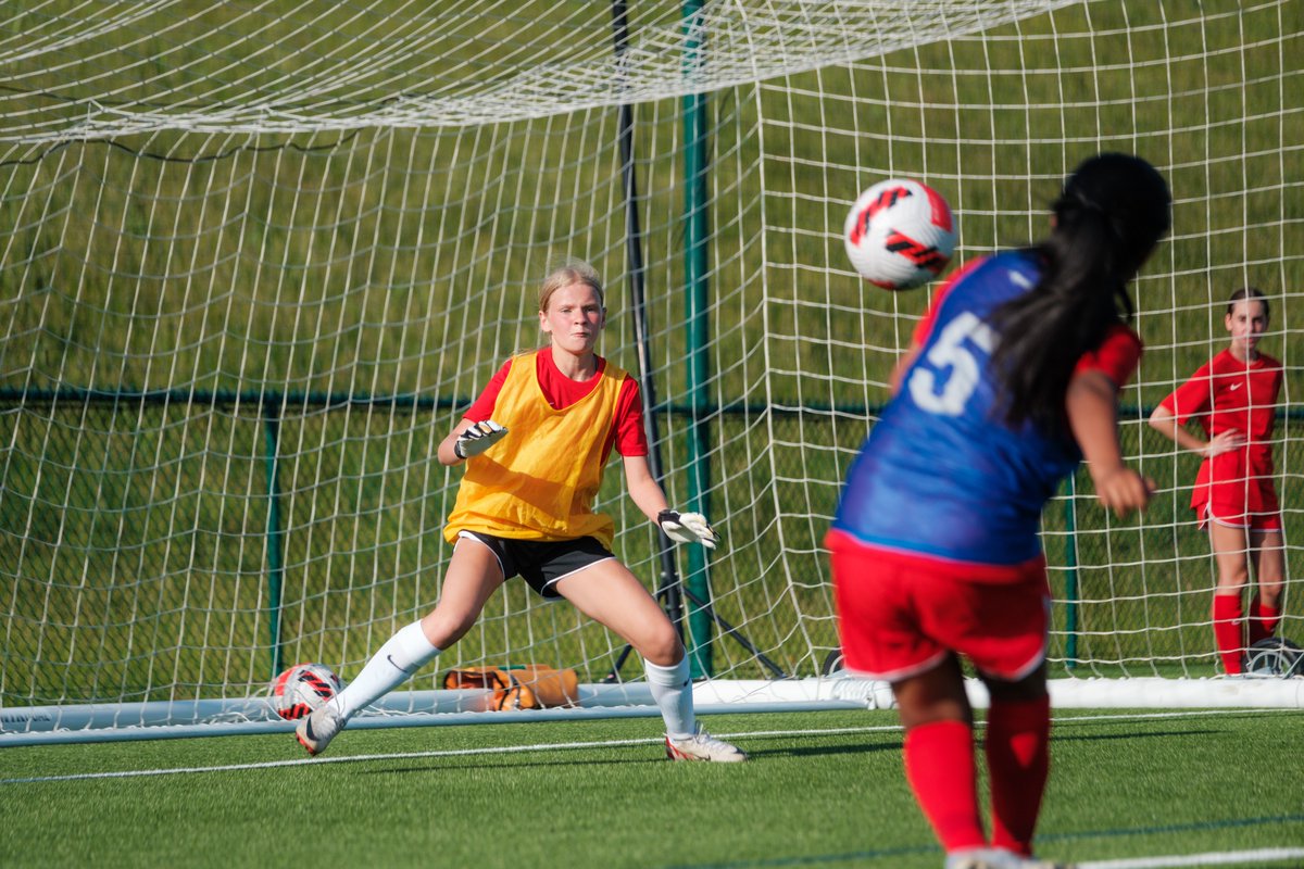 Coaches, today we opened the Goalkeeper C course for application on the U.S. Soccer Learning Center!

This application window is open until August 27th. Course begins October 21. 

Be sure to get your name in for selection, now! 👀

learning.ussoccer.com/coach/courses/…