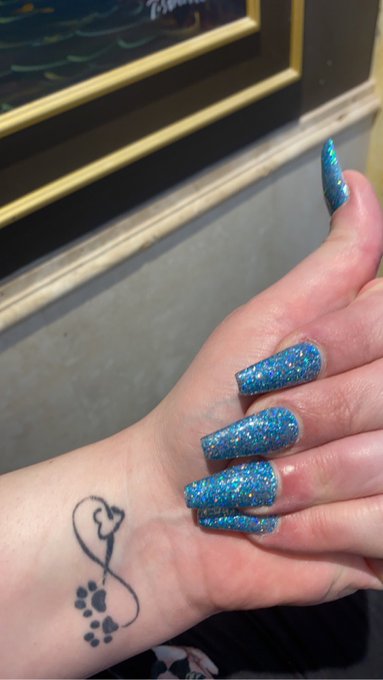 💅 https://t.co/5XKoXxgv4c