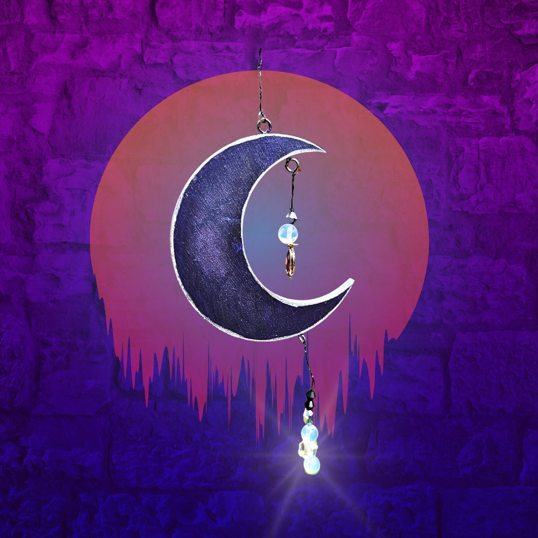 Plasmaticooze's tweet photo. And we’re off! 🎃
#Halloween #seance #planchette #moon 

https://t.co/4CuTKOgDRc https://t.co/Q64gOWdK84