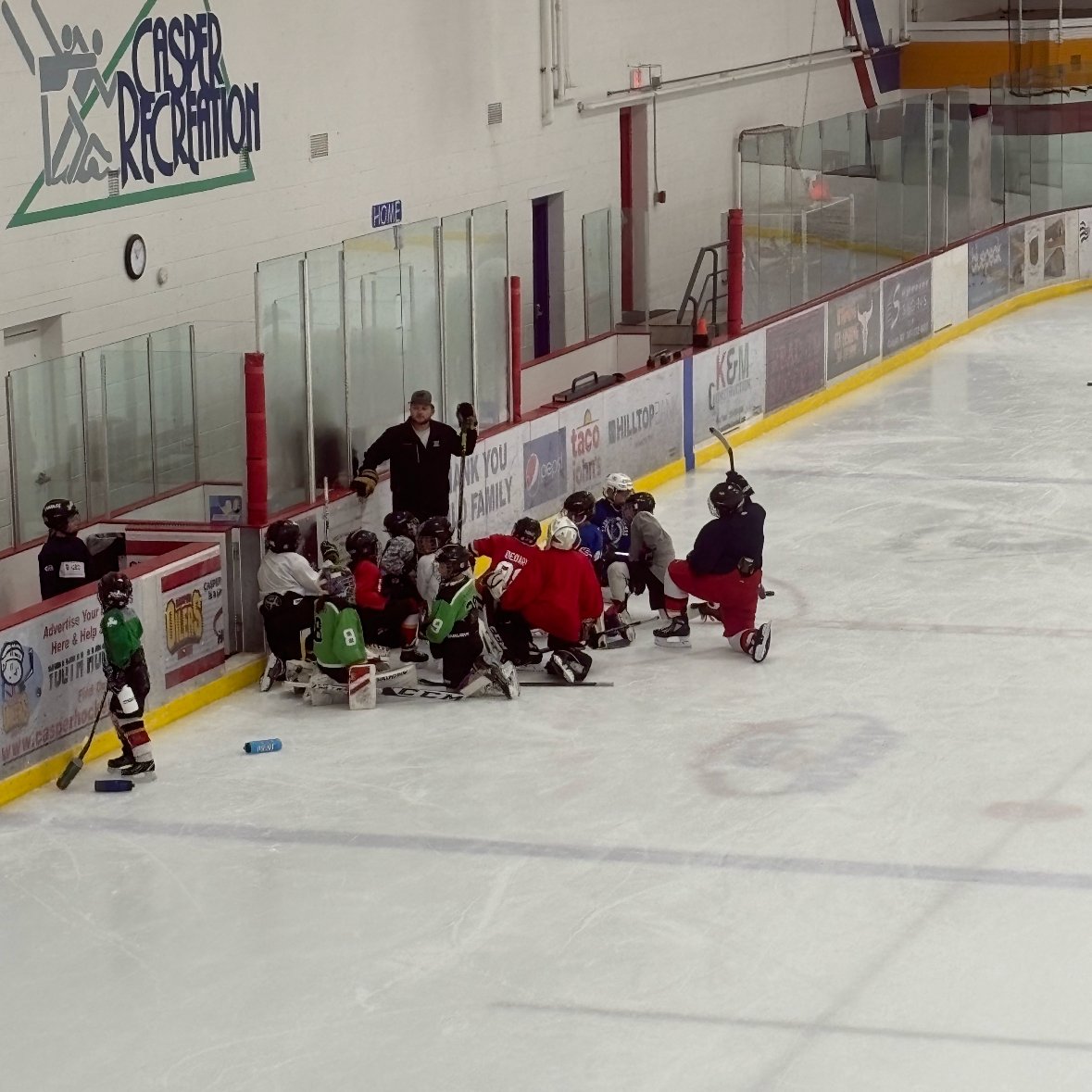 CasperWarbirds's tweet photo. Day one of our youth camp was a success!  

#FlyAsOne #casperwy #ncdc #hockey
@ncdcjrhockey @usphlhockey https://t.co/8AYxLtWnIV