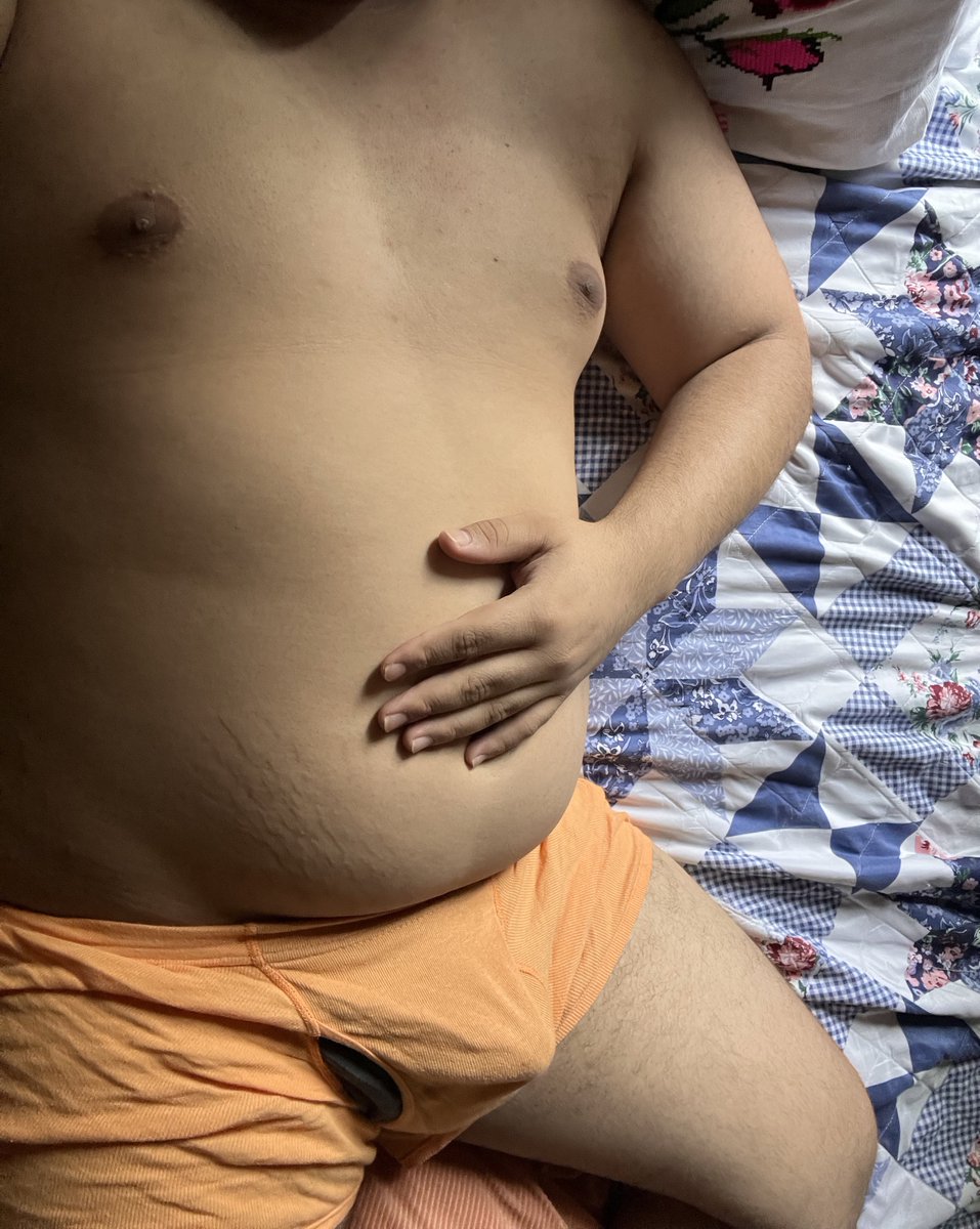 I shaved :3
Who wanna give this bear some belly rubs