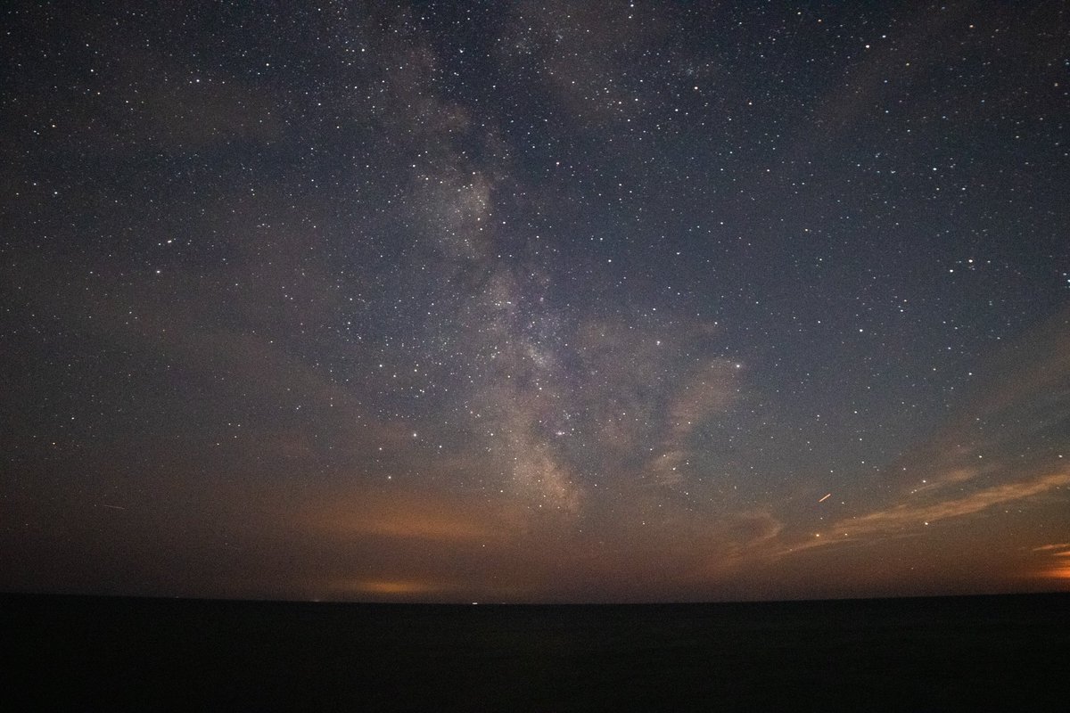 Went to Freshwater bay last night and was lucky to see the Milky Way, Perseid meteors and Northern Lights ! #IOW #Perseids 💫 🌙