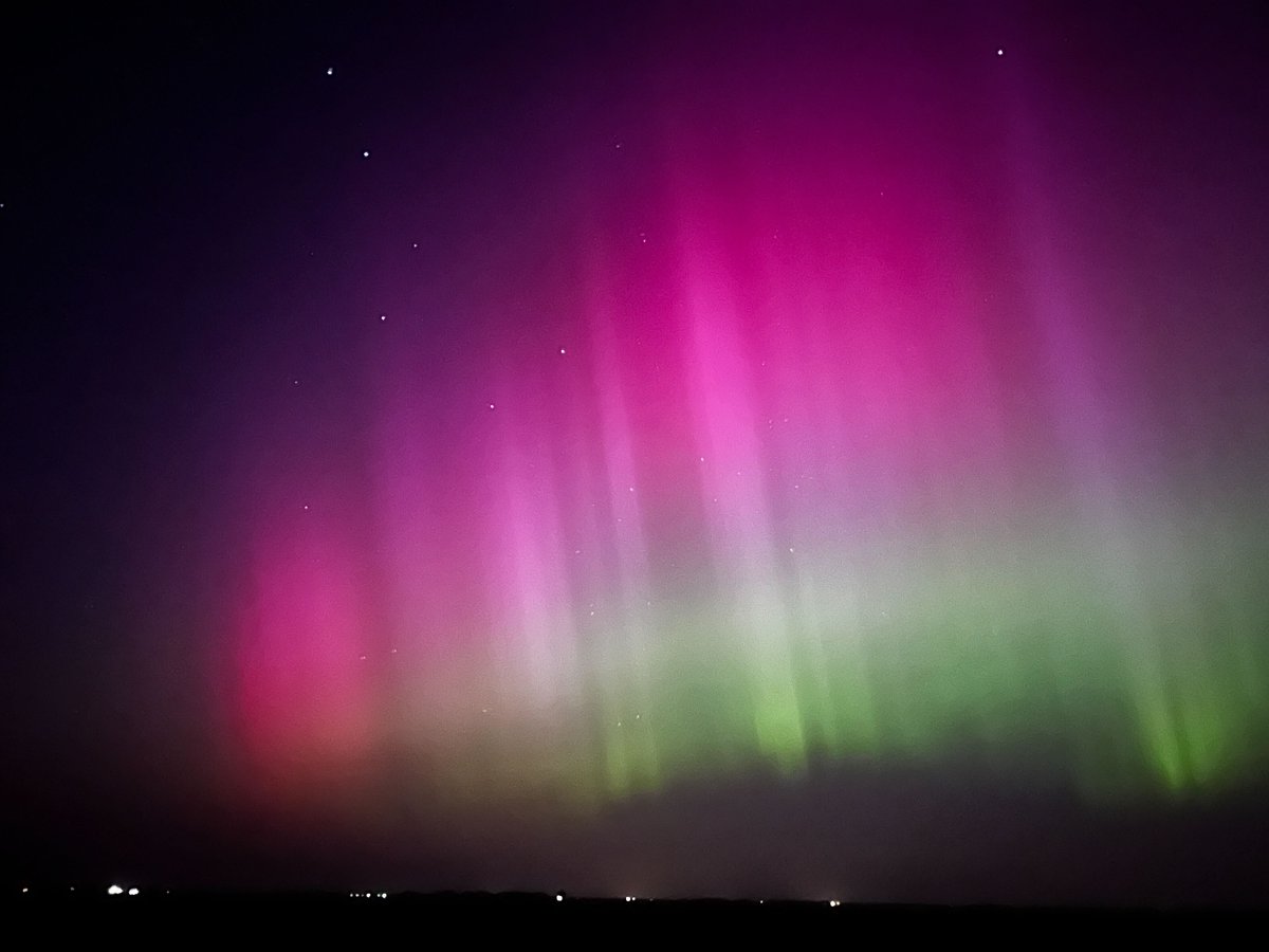 NASA (@nasa) on Twitter photo It's electric! The beautiful light shows of #auroras in the night sky are a sign that our planet is electrically connected to the Sun.
Has the aurora shown up in your night sky? You can help us <a href="/DoNASAScience/">NASA Citizen Science</a> by participating in our Aurorasaurus project: go.nasa.gov/4fHFPC4 It's electric! The beautiful light shows of #auroras in the night sky are a sign that our planet is electrically connected to the Sun.
Has the aurora shown up in your night sky? You can help us <a href="/DoNASAScience/">NASA Citizen Science</a> by participating in our Aurorasaurus project: go.nasa.gov/4fHFPC4