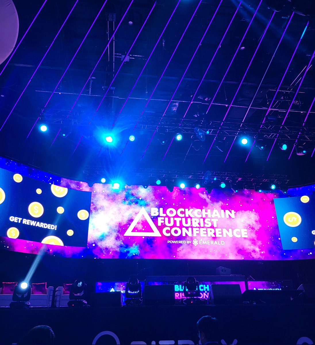 skilldive's tweet photo. ✨Day 1✨
Having a great time @Futurist_conf 🎉

#Futurist24 #ETHToronto #ETHWomen #FuturistConference #Blockchain #web3 https://t.co/DACx79thWi