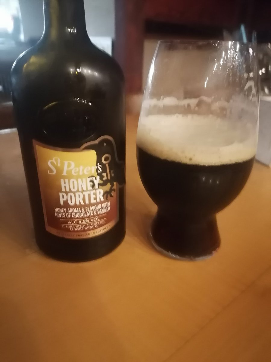 4winde's tweet photo. Was ich gerade mache?
Schrecklich leiden, auch in den Betriebsferien muss ein Teil vom Team arbeiten. Heute Abend zum Beispiel müssen neue Biere für die Winde getestet werden. Und später kommt noch Whisky dazu.... https://t.co/ZhH2GU1Quv