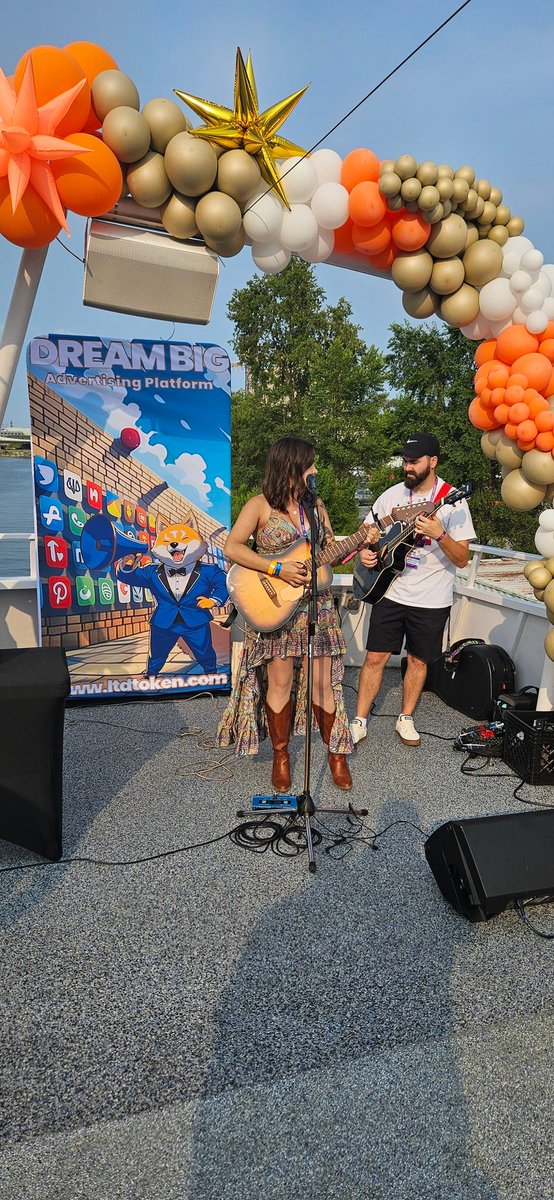 AndrewLads's tweet photo. Sound check in progress! #LTD Yacht party #EthToronto @melabeeofficial @ColoradoFonDew https://t.co/oMvJ4d4dWO