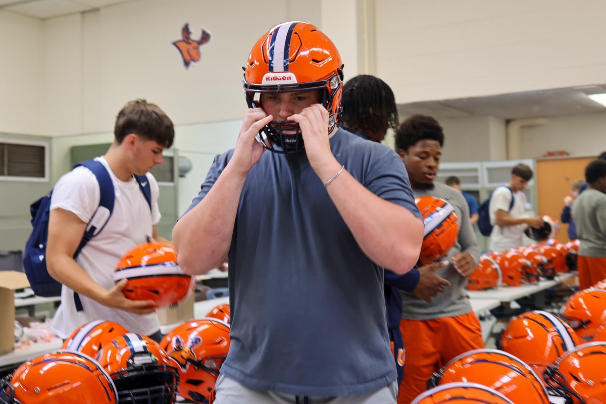 Utica_Football's tweet photo. Day 2✅ https://t.co/VTbhx1c0Fg