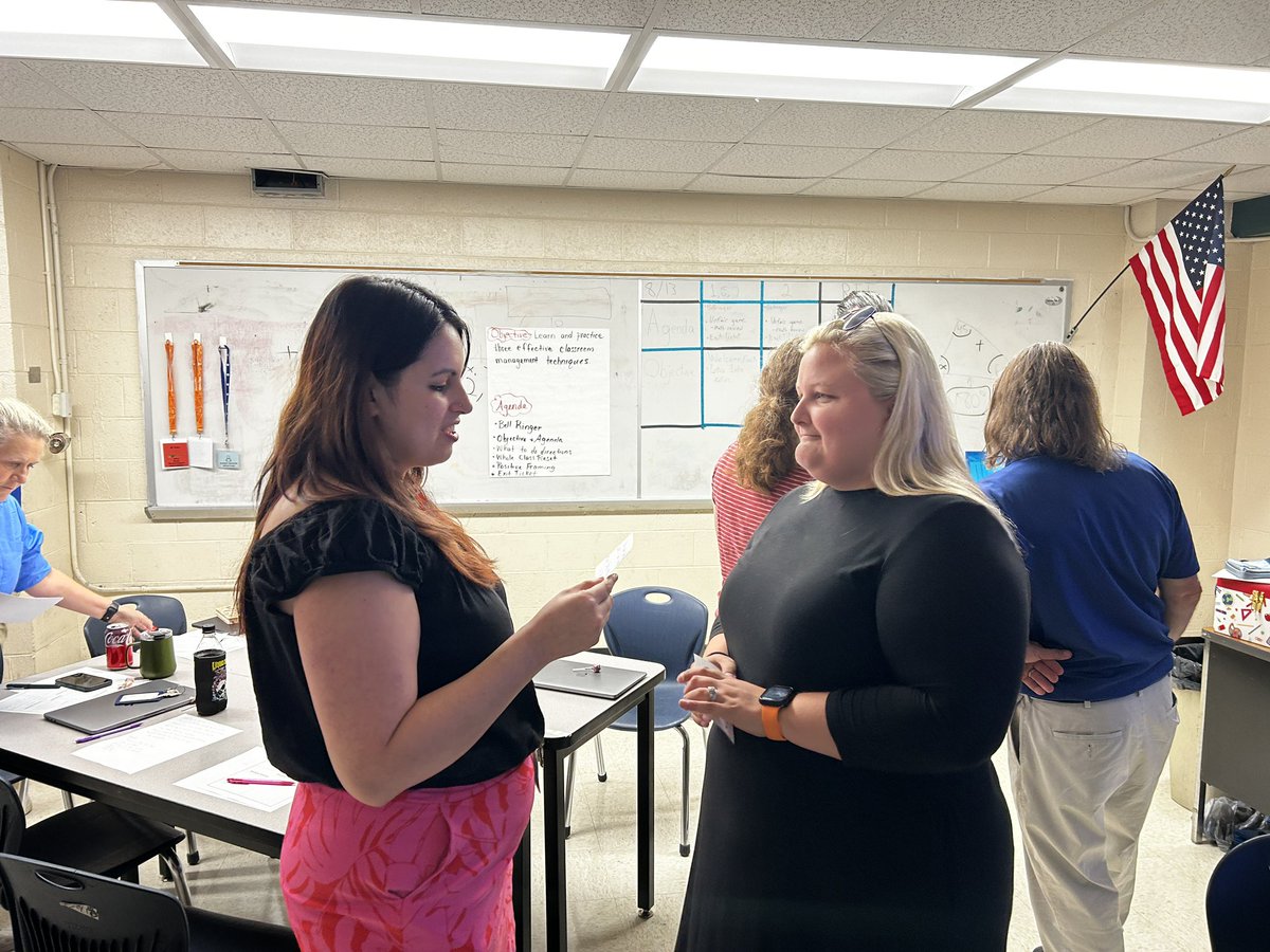 Kathleen Turnmire tweet media