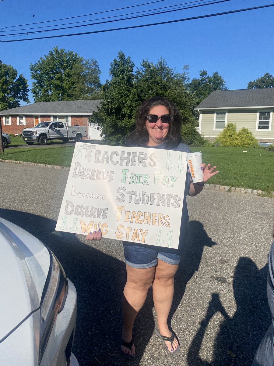 This is what we mean by “We are NJEA”. Standing together to help the Fairfield EA fight for a fair and just contract. Thank you Bloomfield, Cedar Grove, VoTech, East Orange, GlenRidge, Montclair, Orange &amp;West Orange for showing up! @ECEANJORG <a href="/NJEA/">NJEA</a> #WeAreNJEA