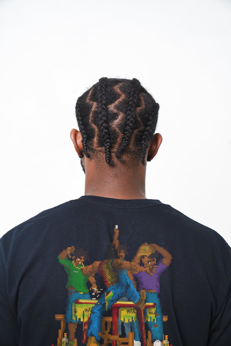 rvdeworld's tweet photo. An original piece featuring a classic Jamaican print of men playing dominoes, crafted on premium cotton tees.

Embrace tradition with every wear - Six Love 🇯🇲

#rvde #streetwear #sixlove https://t.co/zWtop9GGpi
