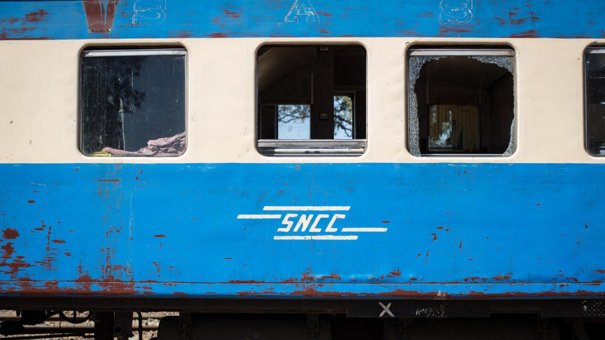 RFIAfrique's tweet photo. Trains africains: le corridor minéralier de RDC veut monter en puissance https://t.co/7SErnHfEnQ https://t.co/7LFs8ryU58