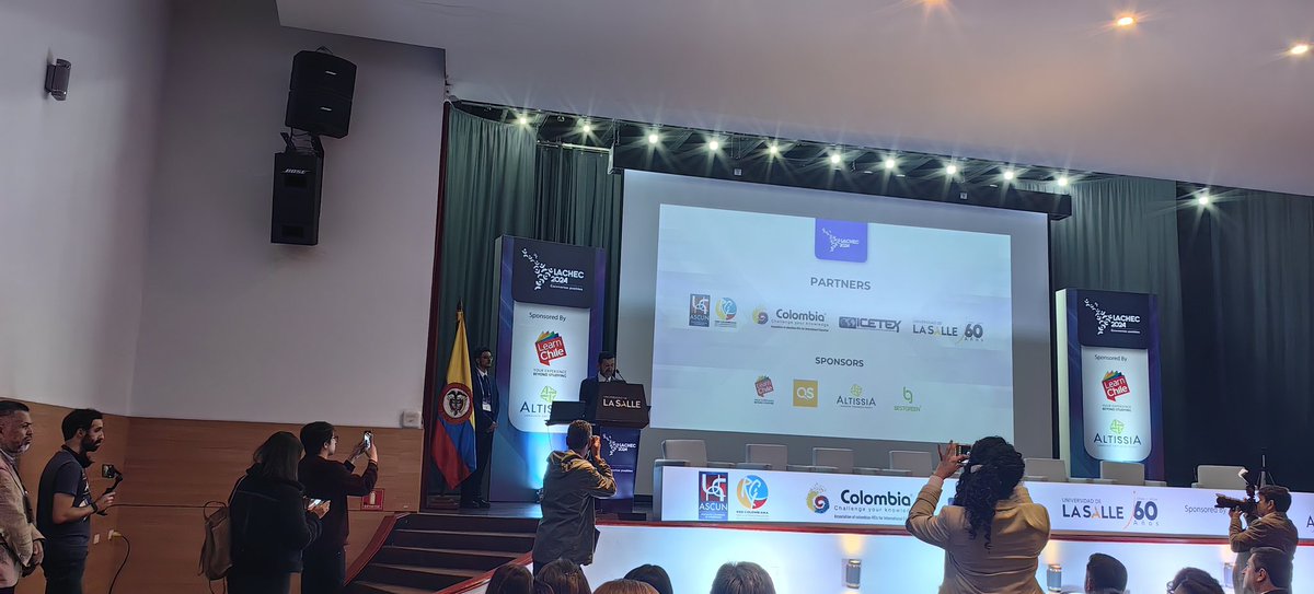 maruchyvp's tweet photo. Universidad de la Salle en Bogotá, acoge el evento #LACHEC. La internacionalización como eje de este espacio de encuentro, aprendizajes y generación de alianzas estratégicas. @CubaMES expondrá sus experiencias en el desarrollo de la internacionalización. https://t.co/Nzqqa86hHu