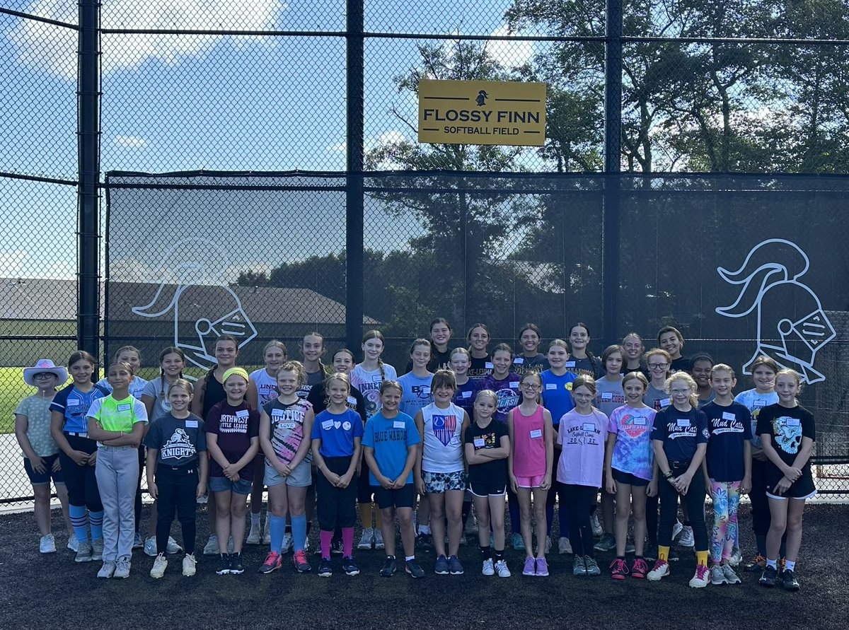 LehmanSoftball's tweet photo. Day one of 🥎 camp was fun. We couldn’t have asked for better weather ☀️ or a nicer group of kids. Our girls ended the day with a Between the Bownets interview. Take a 👀 https://t.co/q1tH9ocM1S