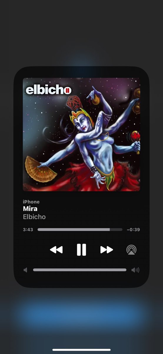 oscaarsaa_'s tweet photo. Gracias papa por enseñarme buena música https://t.co/zzfdYrXdzF