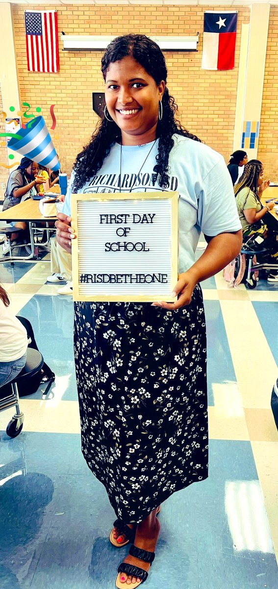 Kimberly Tucker tweet media