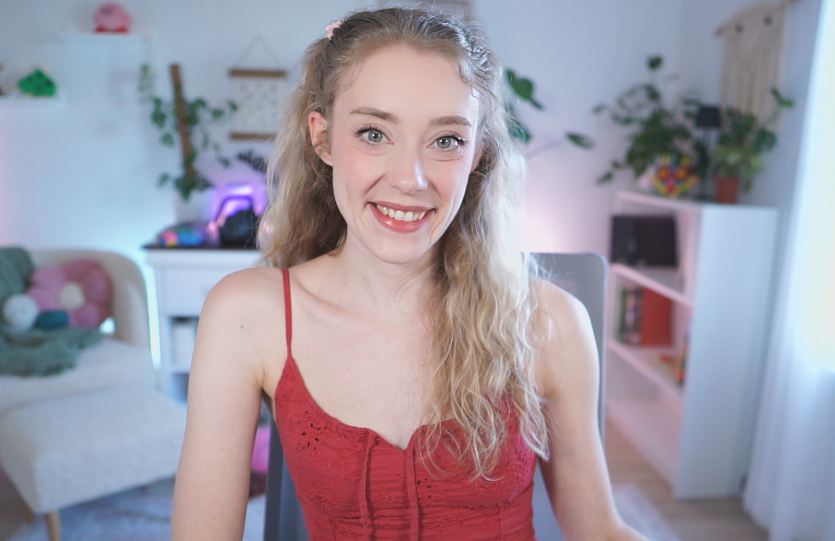 live on twitch for more skyward sword! 
also today is my 4 year streamaversary! 🥰