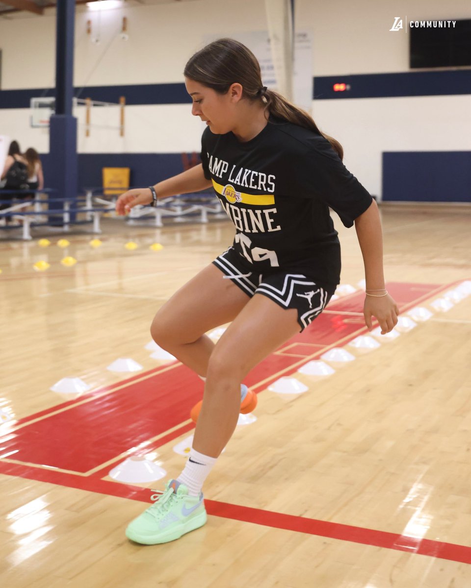 LakersCommunity's tweet photo. Camp Lakers, presented by @UCLAHealth , tipped off with a Lakers Combine, where campers showcased their skills in a recreation of the NBA draft process 🏀🎉

#CampLakers https://t.co/wagkYMf3kg