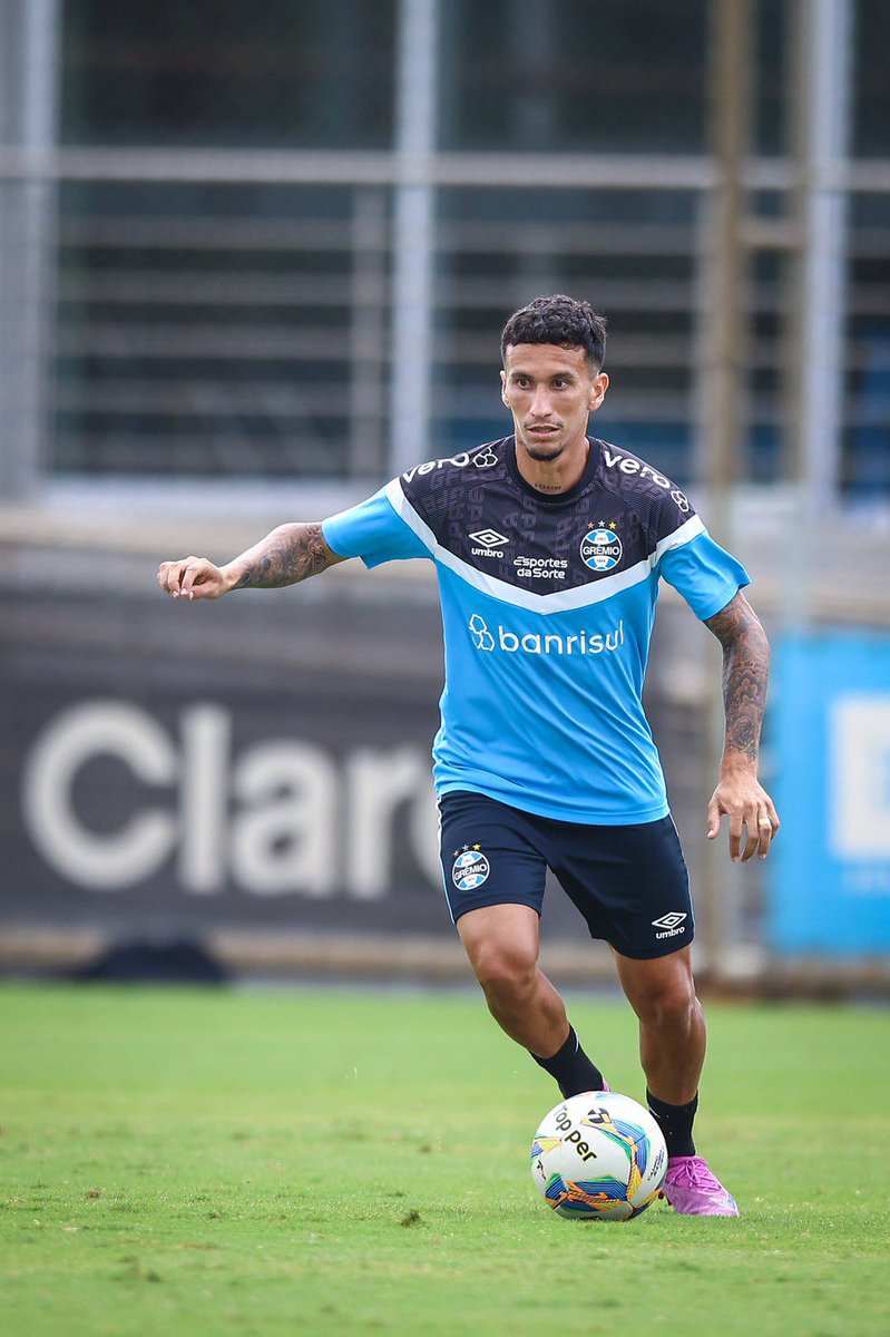 bernardo tweet media