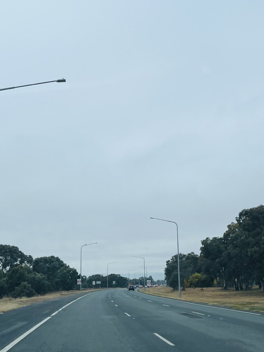 सन्ध्या tweet media