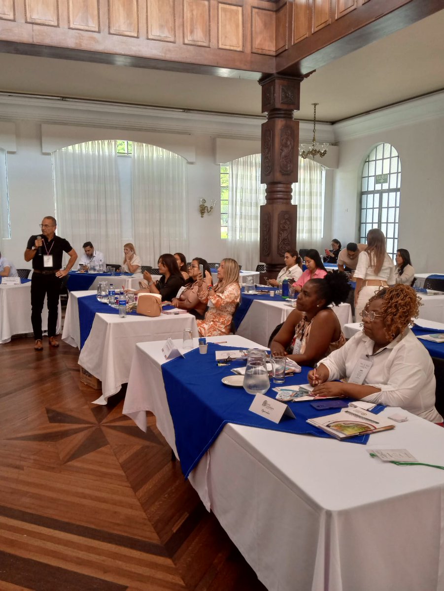 🌟 ¡Terminamos el Encuentro Regional de Gobernadoras y Alcaldesas del Pacífico! 🌟

Agradecemos a todos los asistentes por su participación y compromiso. ¡Seguimos avanzando hacia un futuro más inclusivo y justo! 🙌✨

#EncuentroRegional #GobernadorasYAlcaldesas