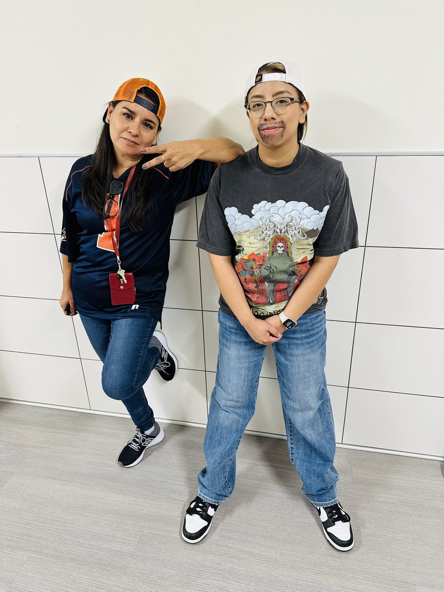 Two cool dudes subbing for Ms. Vargas and Mrs. Bautista  #GenderSwap #HowdyWeek