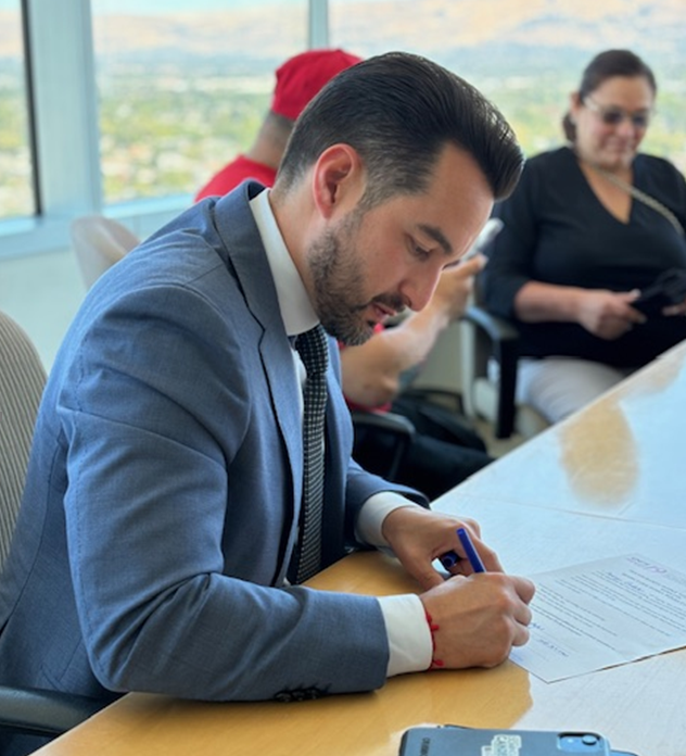 UNITE HERE! Local 19 tweet media