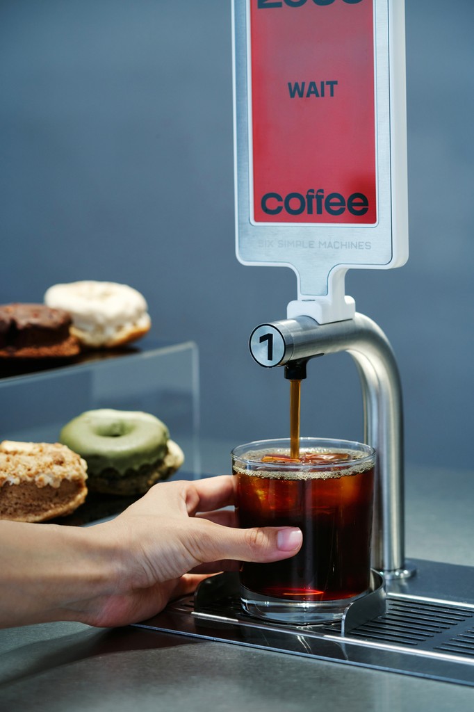 2050Coffee's tweet photo. We're more than just automation at #2050Coffee . 🤖☕ Our baristas are at the heart of who we are, fostering connections that shape the #FutureofCoffee. ⁠
⁠
#2050Coffee は自動化だけではありません。⁠
私たちのバリスタは、2050 Cofee を形作る繋がりを育んでいます。 https://t.co/RvplOLRhTf