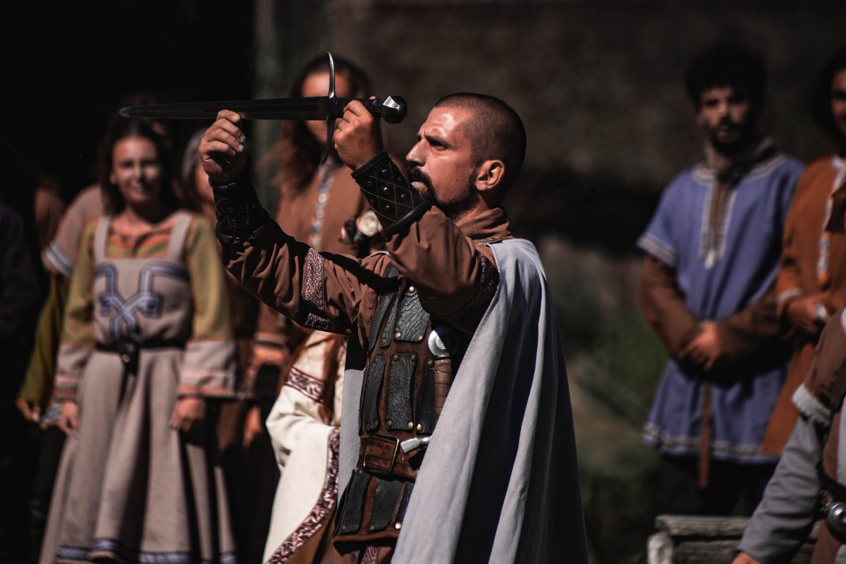 VesqueRobin's tweet photo. @PuyduFou 

Shooting with emotions https://t.co/yCtOTzOaKs