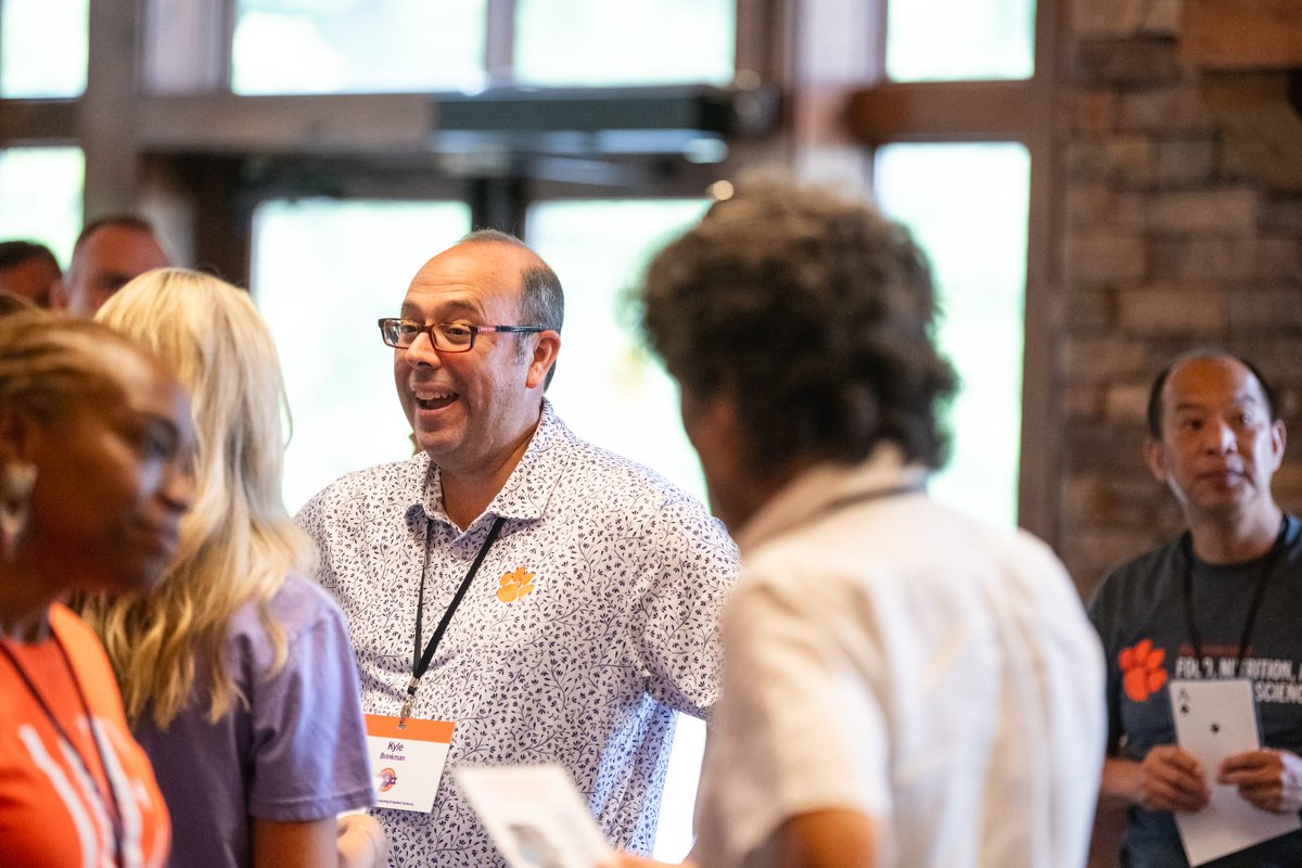 Jim Clements tweet media