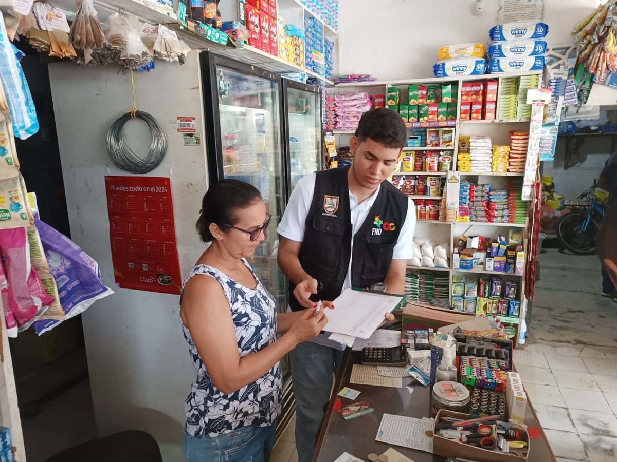 GobCordoba_'s tweet photo. Nuestro grupo #Anticontrabando realizó operativos de control en 44 establecimientos comerciales de #Cotorra y #SanPelayo, incautando varias cajetillas de cigarrillos de contrabando de diversas marcas.🔎
Seguimos firmes con los operativos de control y vigilancia.
#ALoLegal https://t.co/ZxLcjjGqtW