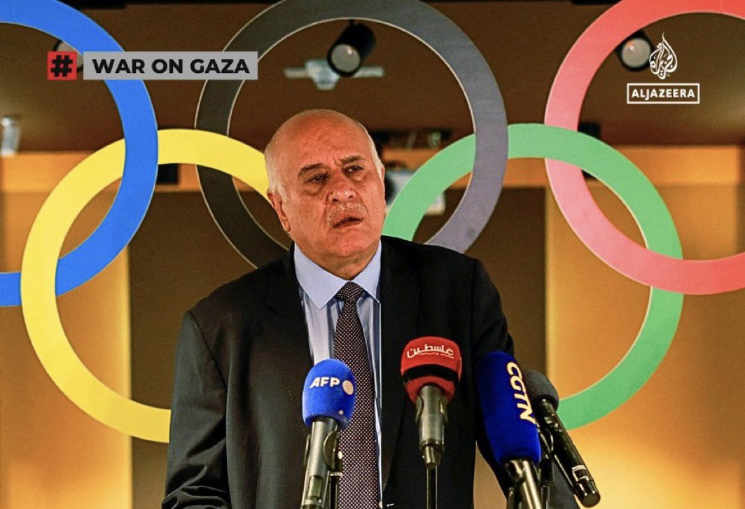 Israeli forces detained Jibril Rajoub, president of the Palestinian Football Association, upon his return from the Paris 2024 Olympic Games.

Israel's foreign minister had threatened Rajoub if he kept up his campaign to suspend Israel from the Olympics and FIFA. 

Outrageous.