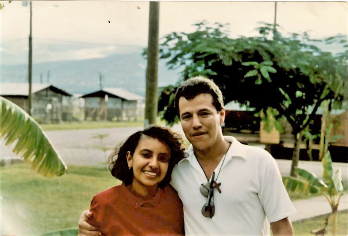 JTF_Bravo's tweet image. JTF-Bravo has been promoting a stable & secure #CENTAM for 41 years! 🇭🇳🇺🇸
Soto Cano’s Honduran Foreign Service Nationals have provided continuity & have seen all the changes over the years. ⏳
#ProgressThroughUnity
For more: jtfb.southcom.mil/Media/News/Dis…
@Southcom @usembassyhn