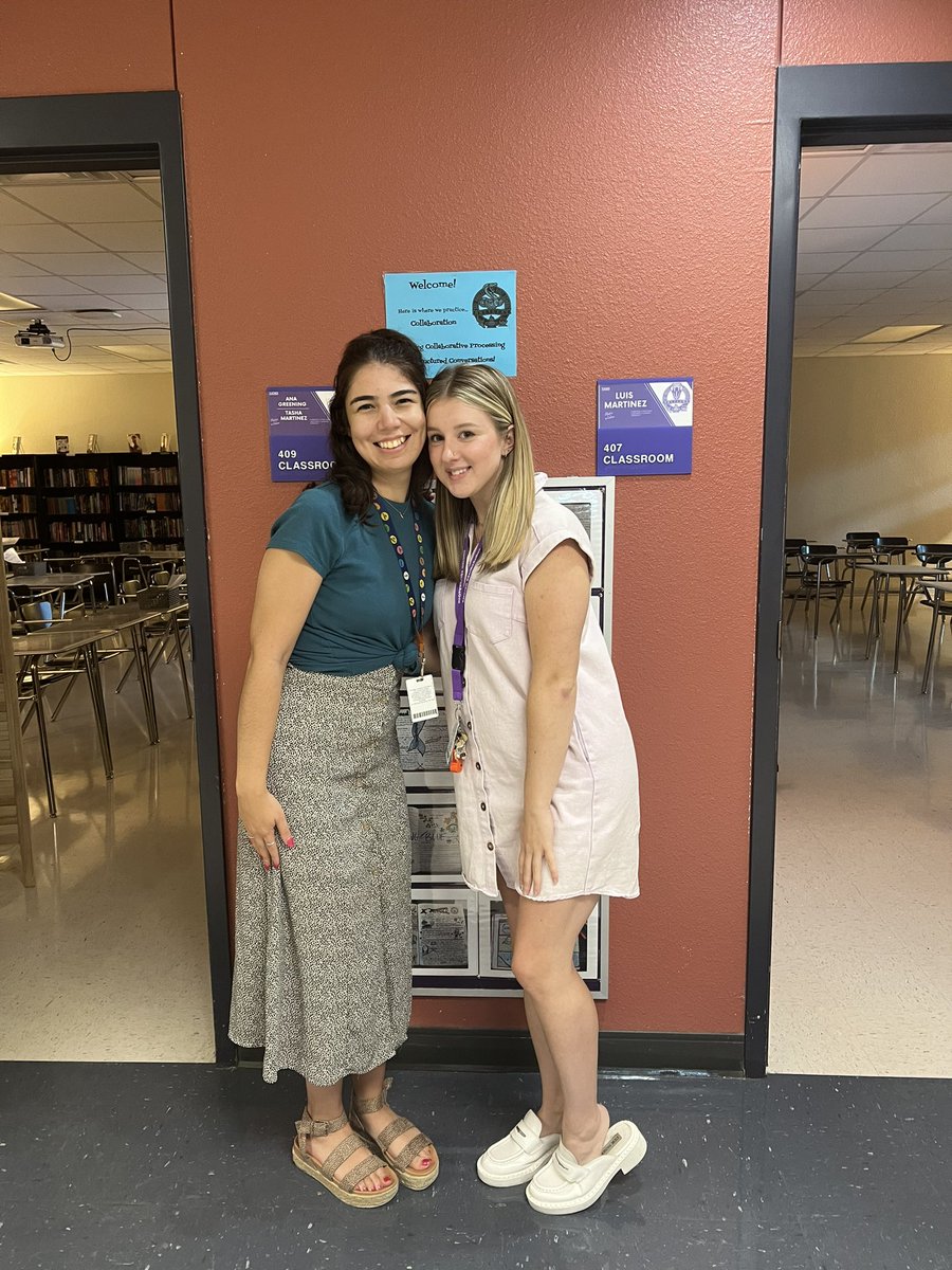 Starting out as my intern then became my friend! 

Excited to start our new chapter as coworkers 💜