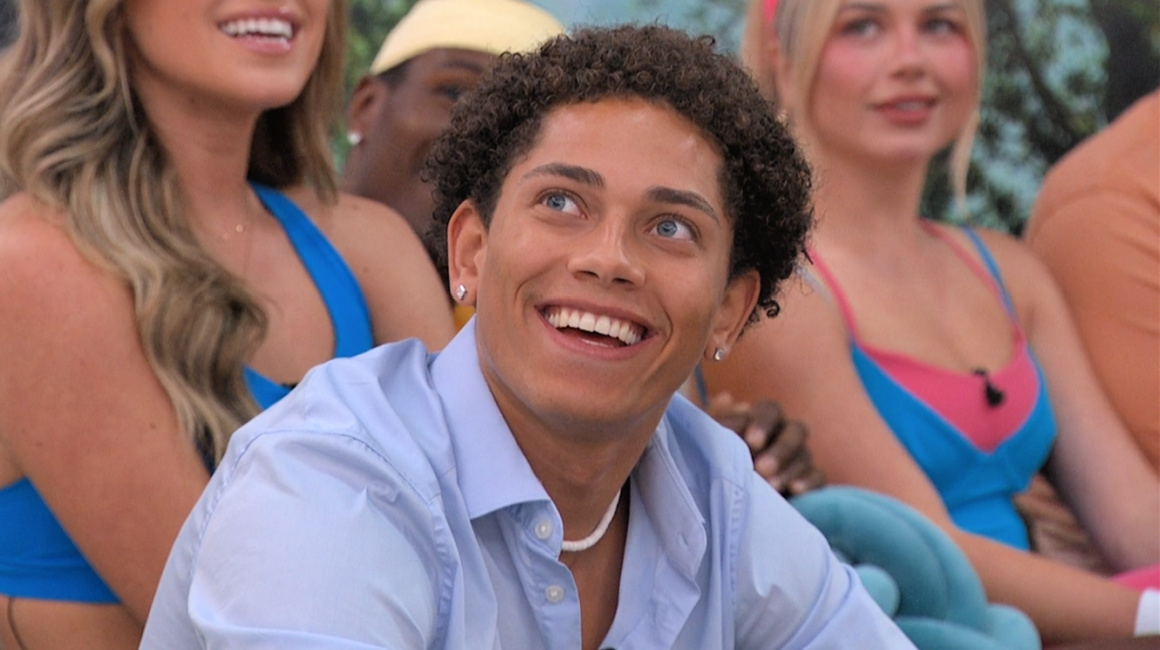 89razorskate20's tweet photo. 🔸WEEK 4, REPOST &amp; LIKE If You’re Team CEDRIC! #BB26 https://t.co/4wawzQ7S6P