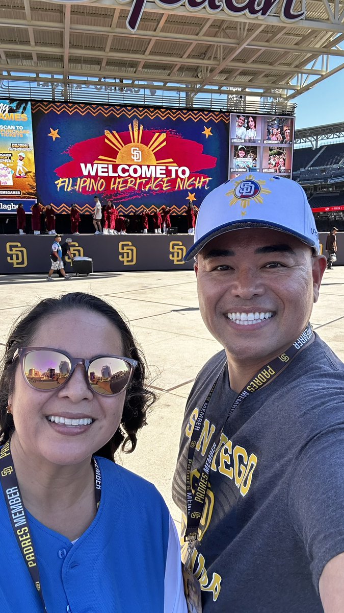 We out here #forthefaithful! Go <a href="/Padres/">San Diego Padres</a>! 🫶