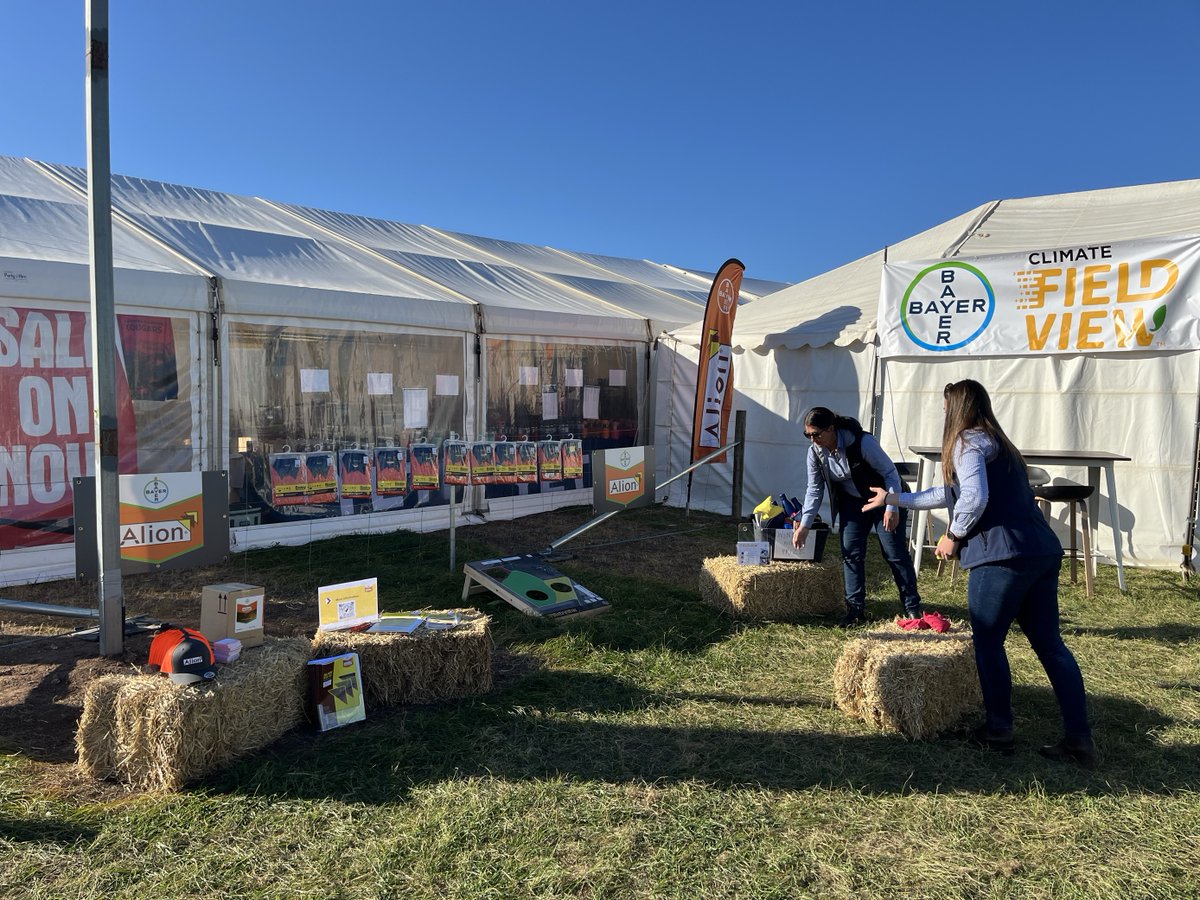 Bayer4CropsAU's tweet photo. Thank you to everyone who attended the EP Field Days this weekโ๏ธ
Here are some photo highlights from the team. Next, we'll be going east to AgQuip in Gunnedah, NSW, from 20 to 22 August.
@EPFieldDays @AgQuip
#FieldView #Bayer #DigitalFarming #EPFieldDays #AgQuip https://t.co/UAd0eWac6H