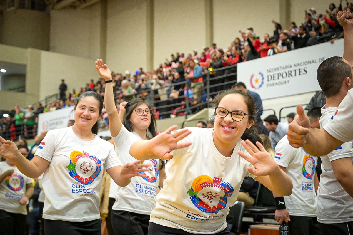 SantiPenap's tweet image. ¡Atletas que inspiran! Persigamos nuestros sueños con la misma fuerza, alegría y determinación de los atletas de los Juegos Unificados Regionales Capital 2024. ❤️