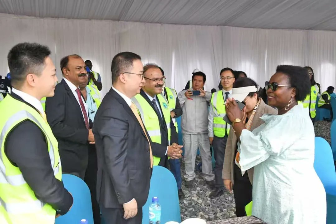 _AVICINTL's tweet photo. #AVICINTLNews
The completion ceremony of the the 132KV Kole-Gulu-Nebbi-Arua transmission line project in Uganda undertaken by JV of #AVICINTL and CSEPDI of @EnergyChinaCEEC was successfully held. https://t.co/gXxIAbheiH