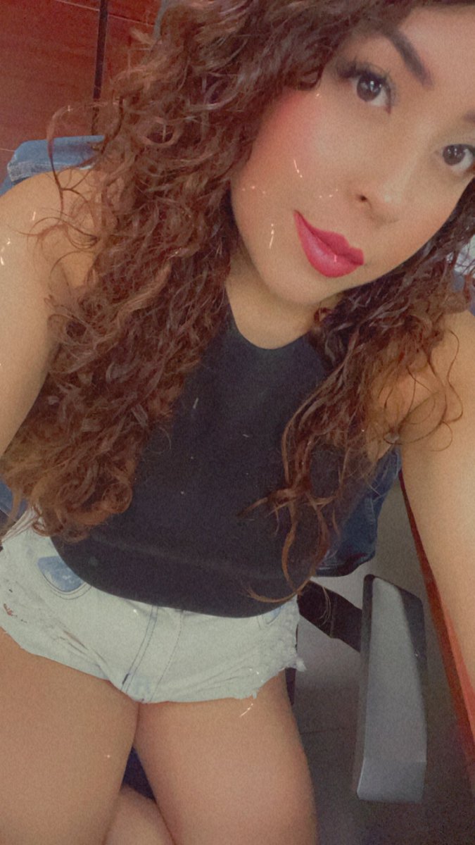 KaarlyMu's tweet photo. No, no te voy a pagar con la misma moneda. 
Simplemente seguiré siendo bonita y feliz ✨

#martes #CDMX #bonita #FelizDía #13Ago24 https://t.co/glNussZCsi