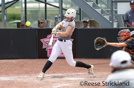 DStairs22's tweet photo. Happy National Lefty day to my favorite hitter @jesslynstairs!! Can't wait to watch you this fall with @SEIASoftball 💙#10💙 https://t.co/0tyScGqtic