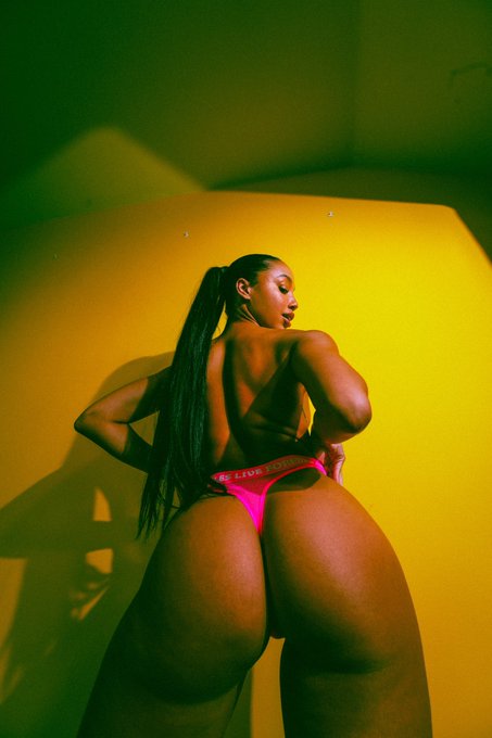 1 pic. Which POV is your favorite? @kirillspov https://t.co/tFcJhyEGpW