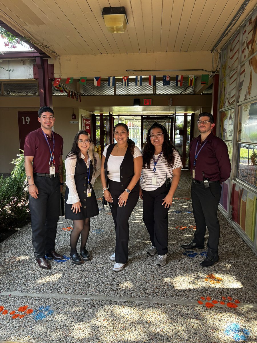 Nancy Flores (@nflores_hisd) on Twitter photo When your team is tightly aligned… there will be signs! Day 2 with the best Learning Coach/Teacher Apprentice crew around. #anchoredinexcellence <a href="/NorthlineES/">Northline Elementary</a> When your team is tightly aligned… there will be signs! Day 2 with the best Learning Coach/Teacher Apprentice crew around. #anchoredinexcellence <a href="/NorthlineES/">Northline Elementary</a>