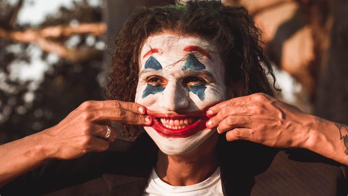 Viewed Personalized Video in Email tweet media