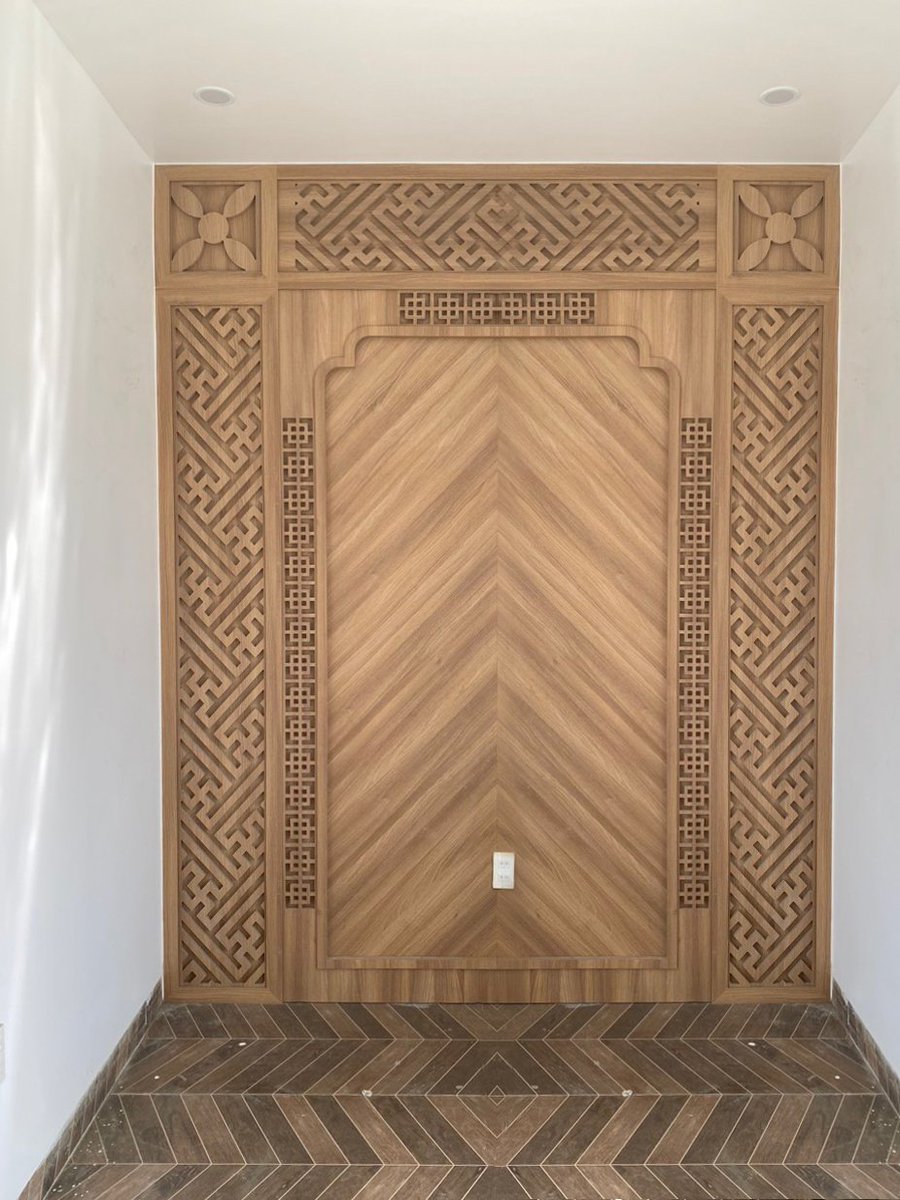 NT_SUNSHINE's tweet image. Ai ưng vách ban thờ này không ạ, còm cho em biết nhé.
Em vừa hoàn thiện xong ấy. Giờ đi ăn trưa thôi.
PS: Em chuyên thiết kế, thi công nội thất ấy mọi người nhé!
#vachbantho
#thietkenoithat