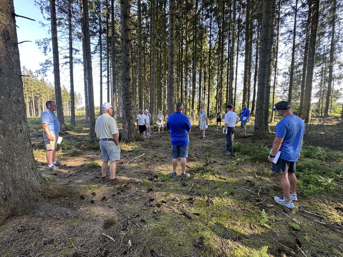 GeorgeSecor's tweet image. First full day on the battlefield of Battle of the Bulge. Spent time on both the Belgium and Germany sides. Amazing what the American troops did for this area. Total grit and determination. #SunriseCooperative #TrainingForTheFuture #BattlefieldLeadership
