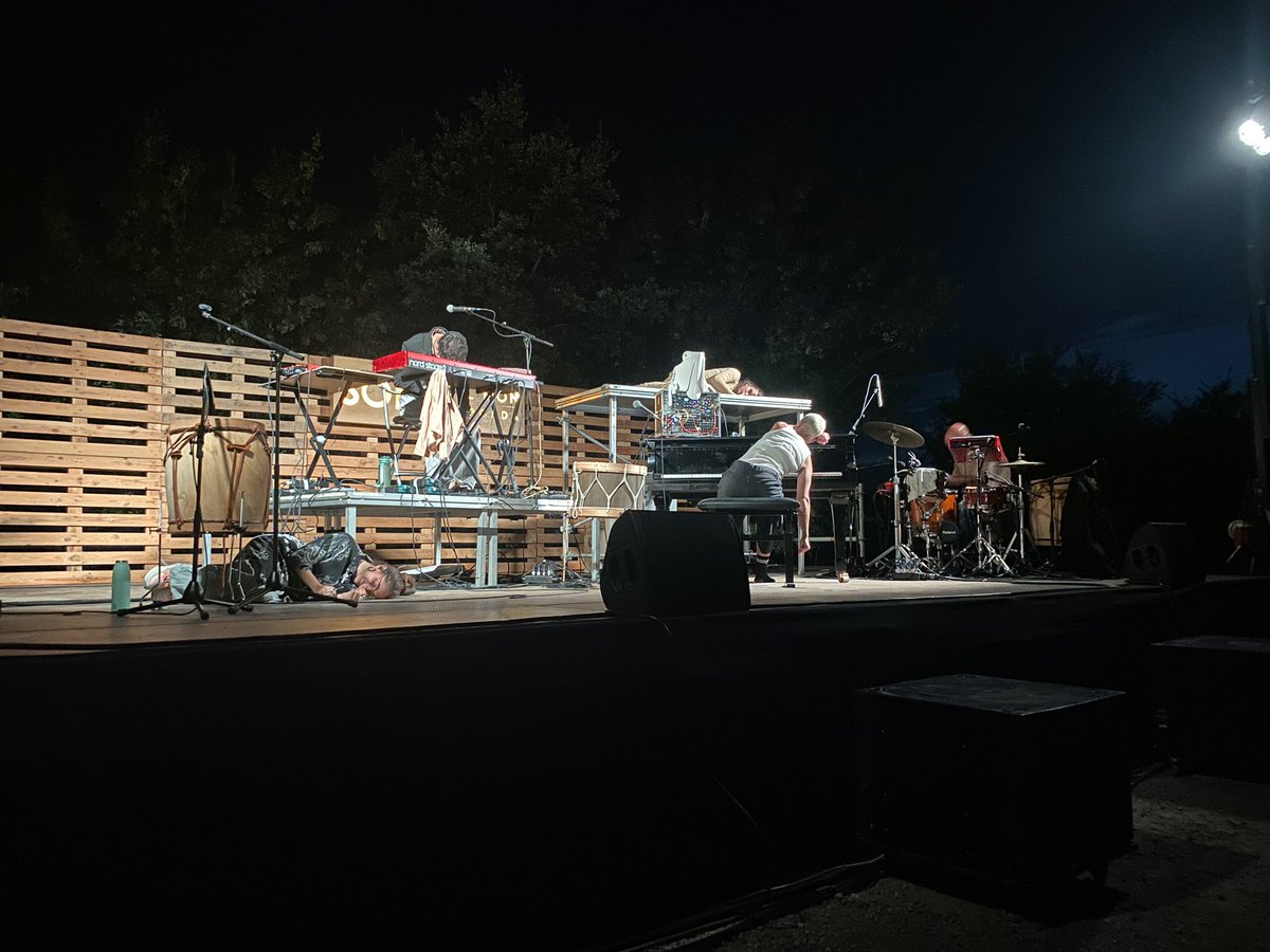 Emoció màxima i inexplicable. He plorat molt, de vegades sabent per què i d’altres sense saber. @clarapeya ets indescriptible! #corse